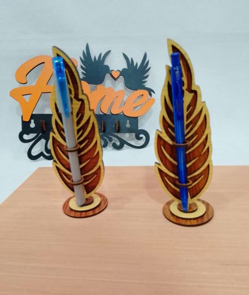 طرح جا قلمی پر پرنده پایه میز سازماندهنده 3میلیمتر برش لیزر - bird feather pen holder stand office desk organizer 3mm laser cut ve jpeg - برای دستگاه CNC چوب و لیزر (سی ان سی)