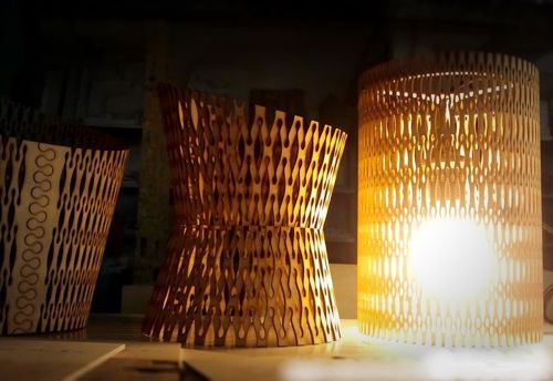 طرح نقشه‌های برش خطوط روی یک تخته چندلا برای خم کردن برای برش لیزر - drawings of cutting contours on a for bending plywood for laser cutting - برای دستگاه CNC چوب و لیزر (سی ان سی)