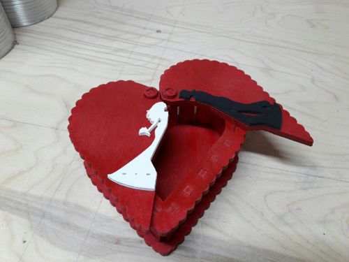 طرح نقاشی جعبه قلب برای برش لیزری - heart box drawing for laser cut ve - برای دستگاه CNC چوب و لیزر (سی ان سی)