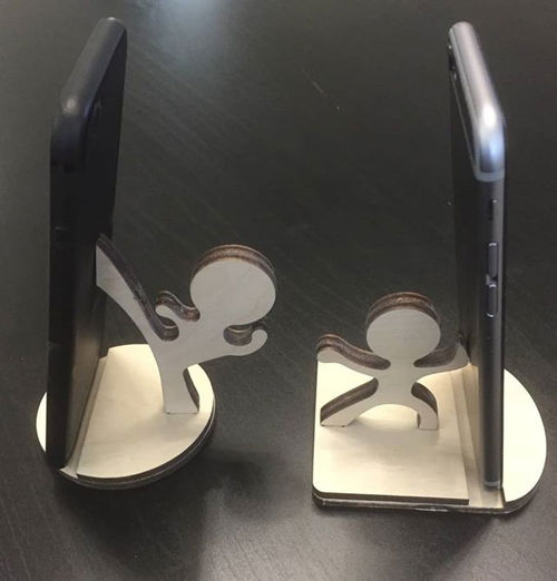 طرح پایه گوشی کاراته برای برش لیزری - karate phone stand for laser cutting ve - برای دستگاه CNC چوب و لیزر (سی ان سی)