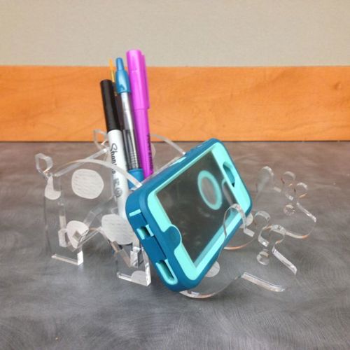 طرح برش لیزری اکریلیک زرافه پایه گوشی جاقلمی میلی‌متری - laser cut acrylic giraffe phone stand pen holder 6mm ve - برای دستگاه CNC چوب و لیزر (سی ان سی)