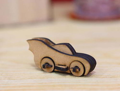 طرح مدل ماشین اسباب‌بازی بتمن با برش لیزری - laser cut batman toy car miniature car model - برای دستگاه CNC چوب و لیزر (سی ان سی)