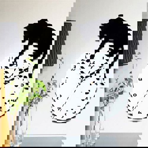 طرح ساعت دیواری گربه شیطون با برش لیزری و سی ان سی - laser cut cnc naughty cat wall clock ve - برای دستگاه CNC چوب و لیزر (سی ان سی)