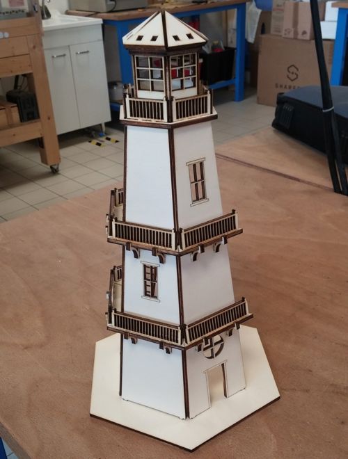 طرح کیت مدل سه بعدی فانوس دریایی برش لیزری اسباب بازی میلی متر ام دی اف - laser cut lighthouse 3d model kit toy 4mm mdf - برای دستگاه CNC چوب و لیزر (سی ان سی)