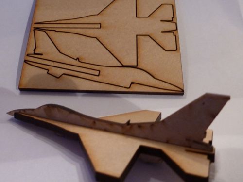 طرح هواپیمای جنگنده مینی اف با برش لیزری ( نیاز به نسخه چاپی) - lasercut mini f16 fighter aircraft - برای دستگاه CNC چوب و لیزر (سی ان سی)