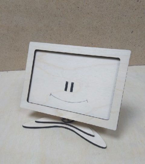 طرح قاب عکس برش لیزری با پایه پایه - laser cut photo frame with stand ve - برای دستگاه CNC چوب و لیزر (سی ان سی)