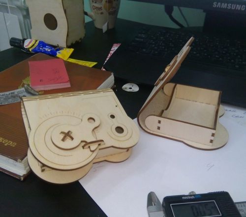 طرح جعبه چوبی برش لیزری با قفل‌های چرخشی قفل - laser cut wooden box with rotary latchs ve - برای دستگاه CNC چوب و لیزر (سی ان سی)