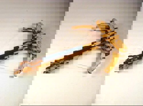 طرح مدل یک اسباب بازی کوچک کمان پولادی برای برش لیزری پولادی - model of a small toy crossbow for laser cutting ve - برای دستگاه CNC چوب و لیزر (سی ان سی)