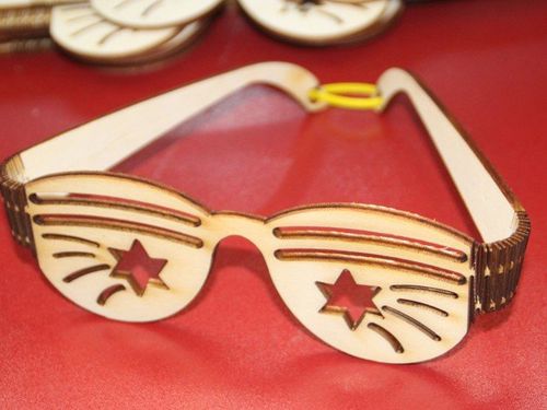 طرح عینک آفتابی مهمانی تخته سه لا برای برش لیزری - party sunglasses plywood for laser cut ve - برای دستگاه CNC چوب و لیزر (سی ان سی)
