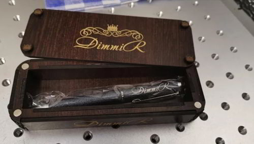 طرح جعبه قلمدان چوبی کادو با طرح حکاکی لیزر - pen case wooden gift box with engraving design laser cut ve - برای دستگاه CNC چوب و لیزر (سی ان سی)