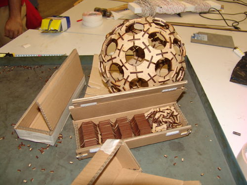 طرح جنگ ستارگان مرگ لامپ ستاره‌ای برش لیزری قالب - star wars death star lamp laser cut template - برای دستگاه CNC چوب و لیزر (سی ان سی)