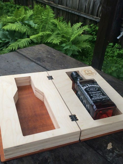 طرح نقاشی کتاب جعبه بطری نوشابه برای برش لیزری - whiskey box book drawing for laser cutting ve - برای دستگاه CNC چوب و لیزر (سی ان سی)