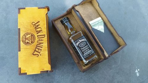 طرح جعبه نوشابه برای برش لیزری - wine box layout 2 for laser cut ve - برای دستگاه CNC چوب و لیزر (سی ان سی)