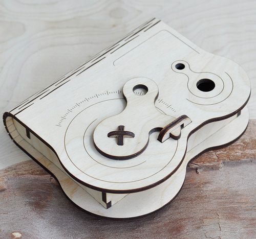 طرح جعبه چوبی با قفل چرخشی - wooden box with rotary latch ve - برای دستگاه CNC چوب و لیزر (سی ان سی)