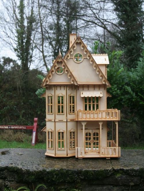 طرح خانه عروسکی کوچک دو طبقه چوبی گوتیک لیزر - wooden gothic house mini two floor dollhouse for laser cut - برای دستگاه CNC چوب و لیزر (سی ان سی)