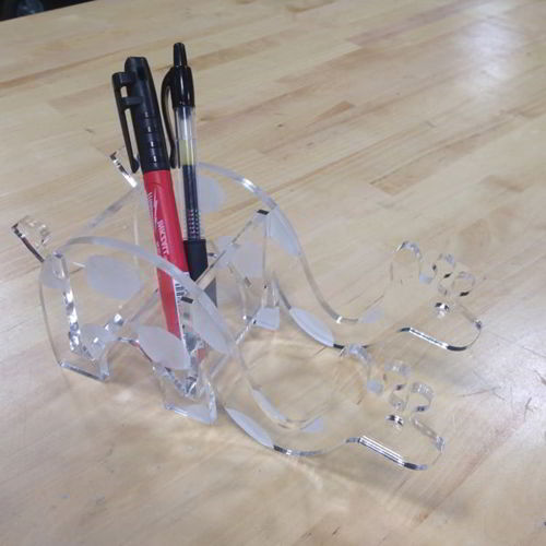 طرح پایه قلم زرافه اکریلیک میلی‌متری لیزر - acrylic giraffe phone stand pen holder 6mm laser cut - برای دستگاه CNC چوب و لیزر (سی ان سی)