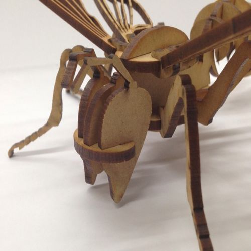 طرح زنبور سه بعدی - bee 3d - برای دستگاه CNC چوب و لیزر (سی ان سی)
