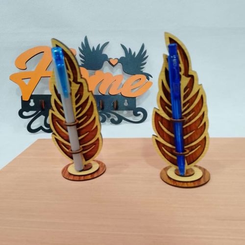 طرح جا قلمی پر پرنده پایه میز سازماندهنده 3میلیمتر برش لیزر - bird feather pen holder stand office desk organizer 3mm laser cut ve jpeg - برای دستگاه CNC چوب و لیزر (سی ان سی)