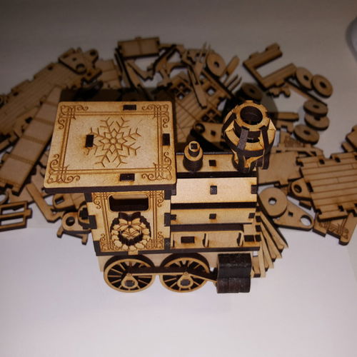 طرح پروژه برش لیزری قطار کریسمس با طراحی جالب - christmas train cool laser cutter project - برای دستگاه CNC چوب و لیزر (سی ان سی)