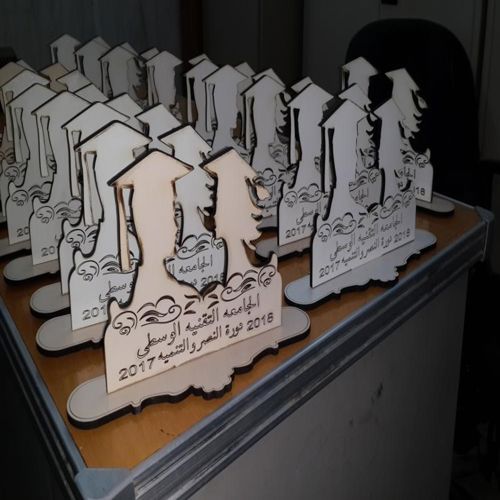 طرح سپرهای سوغاتی دانشگاهی برای برش لیزری - college souvenirs shields for laser cut ve - برای دستگاه CNC چوب و لیزر (سی ان سی)