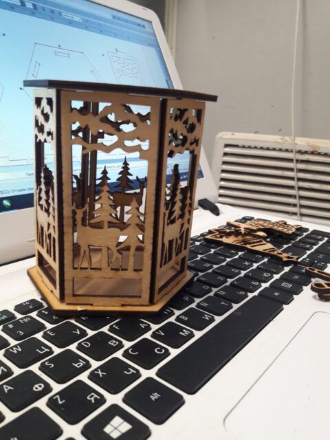 طرح لامپ گوزن فانوس mm - lamp deer lantern 3mm ve - برای دستگاه CNC چوب و لیزر (سی ان سی)