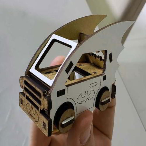 طرح مدل ماشین اسباب‌بازی بتمن با برش لیزری - laser cut batman toy miniature car model ve - برای دستگاه CNC چوب و لیزر (سی ان سی)