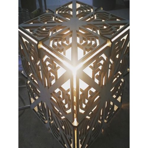 طرح مکعب برش خورده با لیزر میلی متر لامپ چوبی - laser cut cube 6mm wood lamp ve - برای دستگاه CNC چوب و لیزر (سی ان سی)
