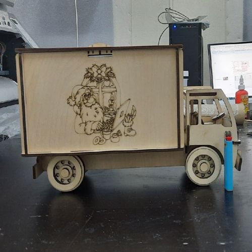 طرح جعبه هدیه به شکل ون با برش لیزری برای تحویل - laser cut delivery van shaped gift box ve - برای دستگاه CNC چوب و لیزر (سی ان سی)