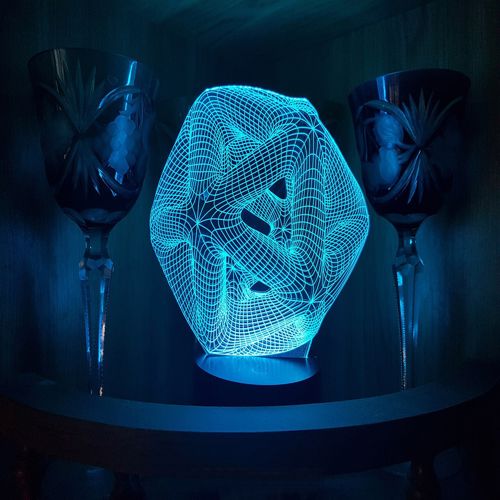 طرح چراغ خواب سه بعدی برش لیزری بیست وجهی اکریلیک نوری توهم لامپ - laser cut icosahedron 3d night light acrylic optical illusion lamp ve - برای دستگاه CNC چوب و لیزر (سی ان سی)