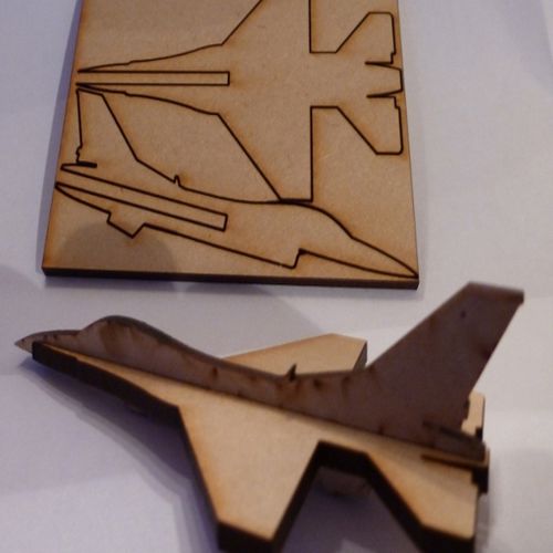 طرح هواپیمای جنگنده مینی اف با برش لیزری ( نیاز به نسخه چاپی) - lasercut mini f16 fighter aircraft - برای دستگاه CNC چوب و لیزر (سی ان سی)