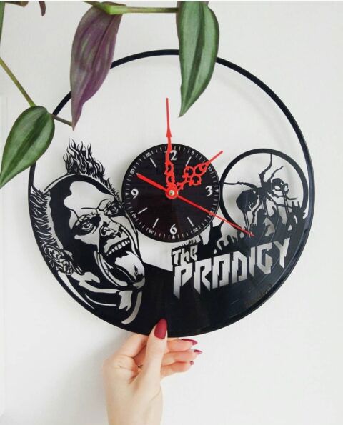 طرح ساعت دیواری وینیل برش خورده با لیزر، نابغه - laser cut the prodigy vinyl record wall clock ve - برای دستگاه CNC چوب و لیزر (سی ان سی)