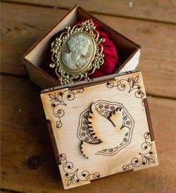 طرح جعبه گردنبند برای برش لیزری - necklet box for laser cut ve - برای دستگاه CNC چوب و لیزر (سی ان سی)