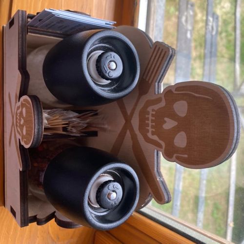 طرح جا دستمال دستی دزدان دریایی با نمک و فلفل پاش برای برش لیزری - pirate napkin holder with salt and pepper shakers for laser cut ve - برای دستگاه CNC چوب و لیزر (سی ان سی)