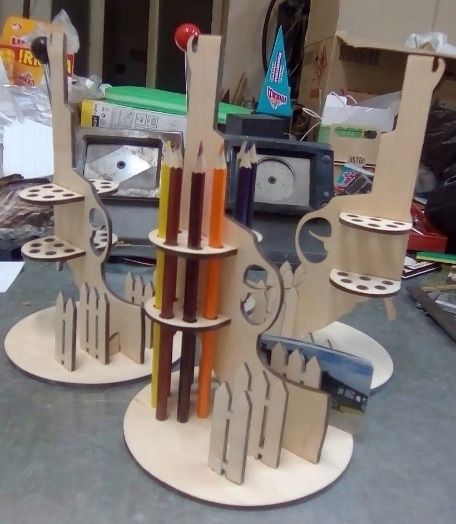 طرح جا مداد شکل هندسی لیزری - revolver shaped pencil holder laser cut ve - برای دستگاه CNC چوب و لیزر (سی ان سی)