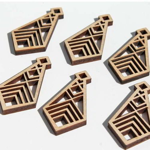 طرح unfinished-wood-geometric-diamond-chevron-cutout-earrings-jewelry-design-laser-cut