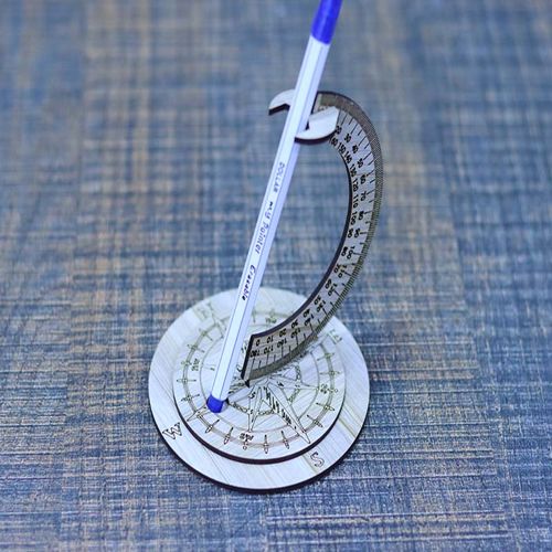 طرح wooden-compass-pen-holder-decorative-office-desk-pen-stand-3mm-laser-cut-ve