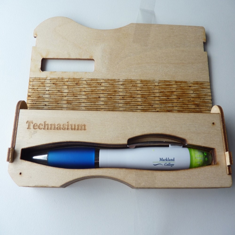 طرح جعبه کادویی چوبی طرح جا خودکاری مناسب برای استفاده در دستگاه های cnc چوب و cnc لیزر - laser cut wooden pen case personalized gift box dxf file