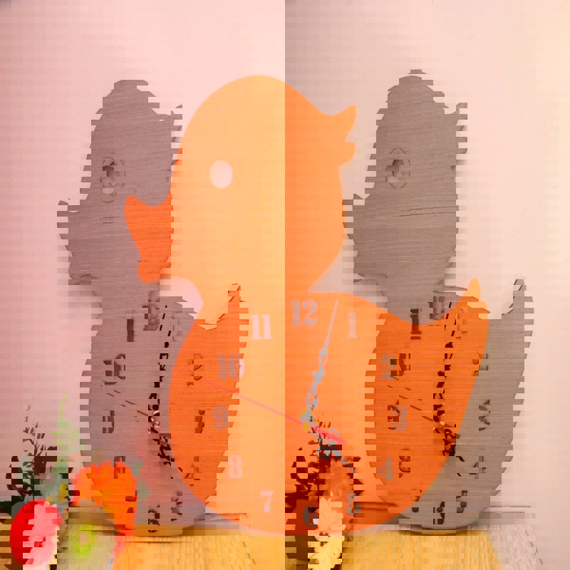 طرح ساعت دیواری طرح اردک برای اتاق کودک مناسب برای استفاده در دستگاه های cnc چوب و cnc لیزر - laser cut duck wall clock kids room decor cdr file