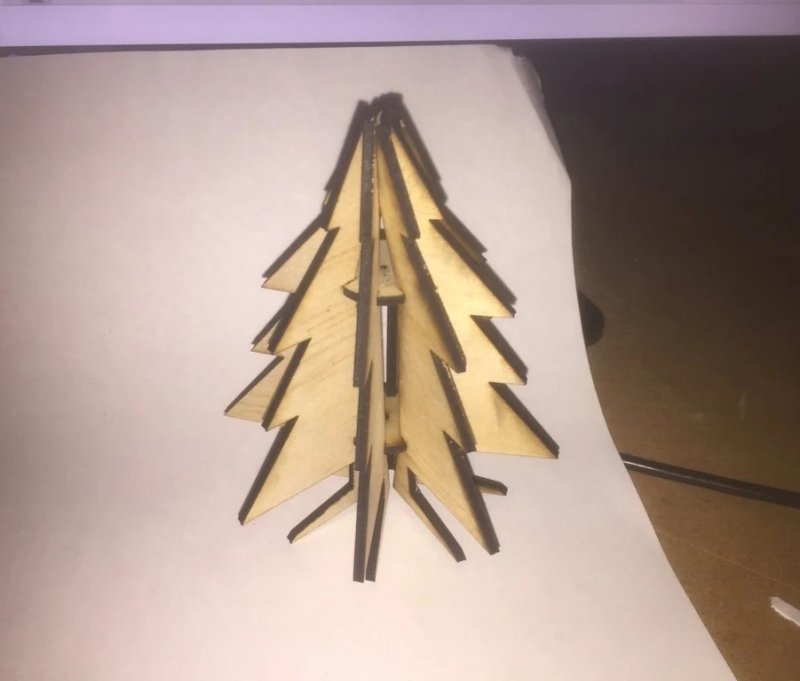طرح درخت کریسمس ساده مناسب برای استفاده در دستگاه های cnc چوب و cnc لیزر - laser cut simple christmas tree dxf file