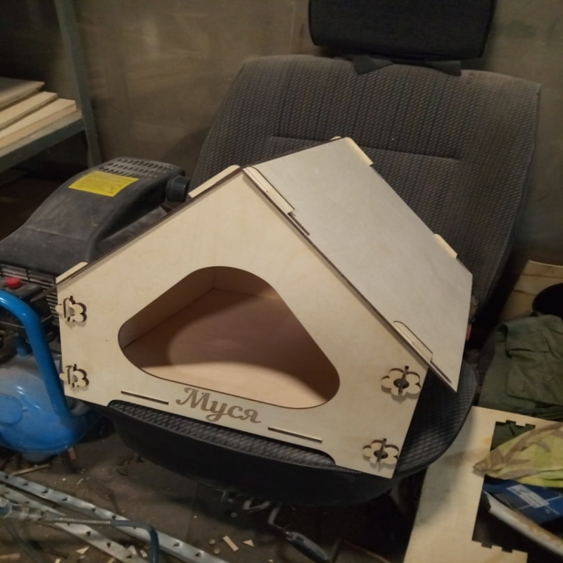طرح خانه گربه مناسب برای استفاده در دستگاه های cnc چوب و cnc لیزر - laser cut cat house template cdr file