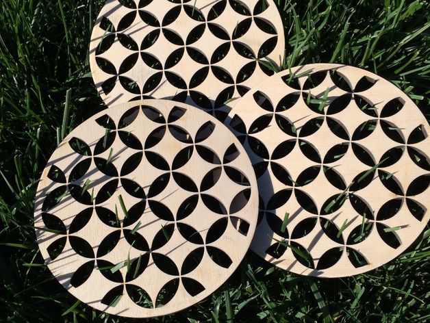 طرح سه پایه چوبی طرح کشتی مناسب برای استفاده در دستگاه های cnc چوب و cnc لیزر - wooden trivet shippo dxf