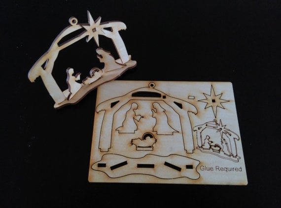 طرح کارت تزئینی تولد عیسی مسیح مناسب برای استفاده در دستگاه های cnc چوب و cnc لیزر - laser cut nativity ornament card