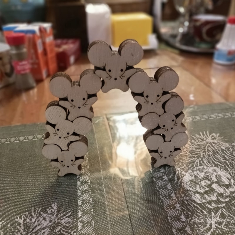طرح موس آکروبات مناسب برای استفاده در دستگاه های cnc چوب و cnc لیزر - laser cut the acrobat mouse dxf file
