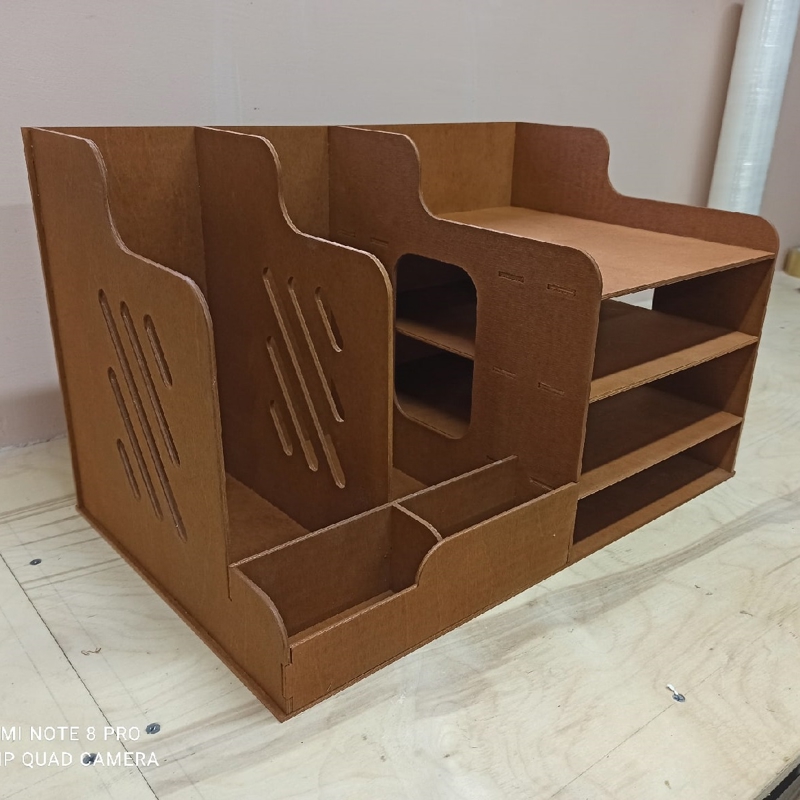طرح سازمان دهنده فضای کاری ، سازمان دهنده فایل رومیزی، نگهدارنده فایل کاغذی مناسب برای استفاده در دستگاه های cnc چوب و cnc لیزر - laser cut workspace organizer desktop file organizer paper file holder cdr file