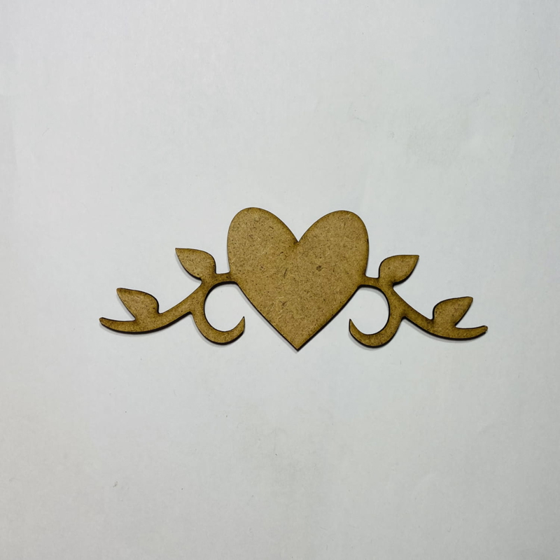 طرح قلب با برگ و چوب به صورت برش cdr مناسب برای استفاده در دستگاه های cnc چوب و cnc لیزر - laser cut heart with leaves wood cutout cdr file
