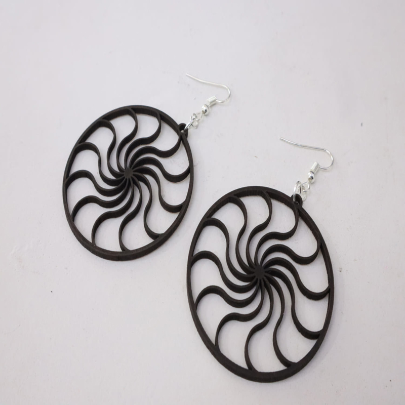 طرح گوشواره دایره ای بزرگ مناسب برای استفاده در دستگاه های cnc چوب و cnc لیزر - laser cut large circular earrings cdr file