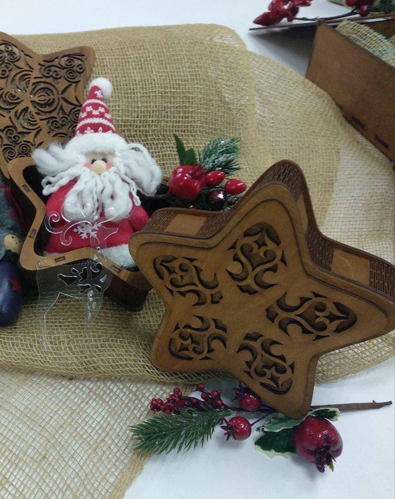 طرح جعبه چوبی به شکل ستاره با ضخامت 3 میلی‌متر مناسب برای استفاده در دستگاه های cnc چوب و cnc لیزر - laser cut wooden star shaped box 3mm cdr file