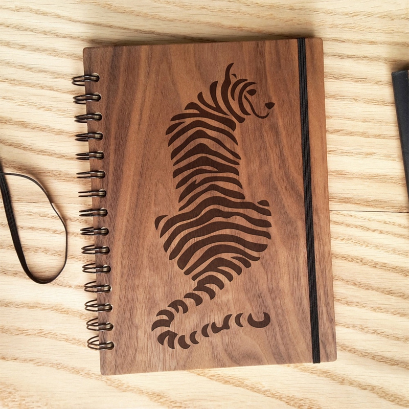 طرح ببر برای جلد کتاب مناسب برای استفاده در دستگاه های cnc چوب و cnc لیزر - laser cut engrave tiger book cover cdr file