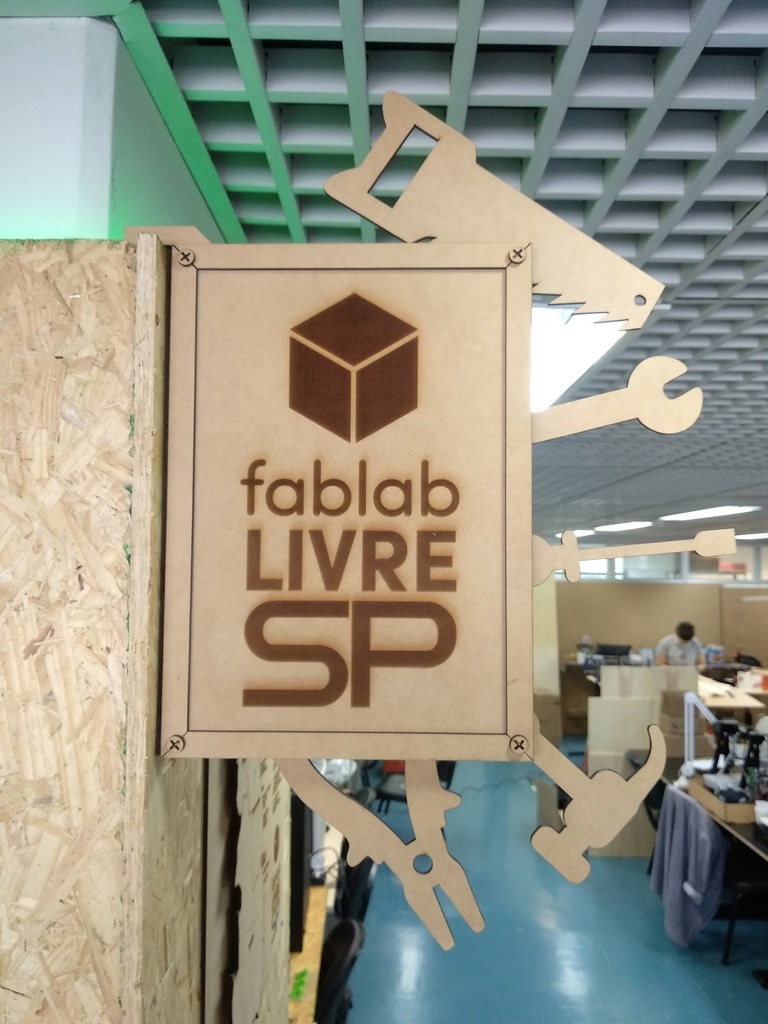 طرح تابلو دیواری نمایش اطلاعات فبلب مناسب برای استفاده در دستگاه های cnc چوب و cnc لیزر - laser cut fablab information display wall board cdr file