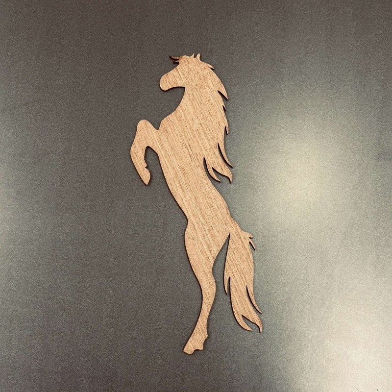طرح پرورش اسب برای دیوار مناسب برای استفاده در دستگاه های cnc چوب و cnc لیزر - laser cut rearing horse wall decor cdr file